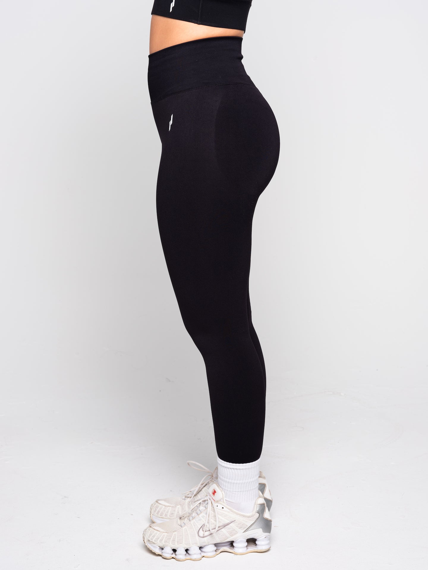 Carbon Black Leggings